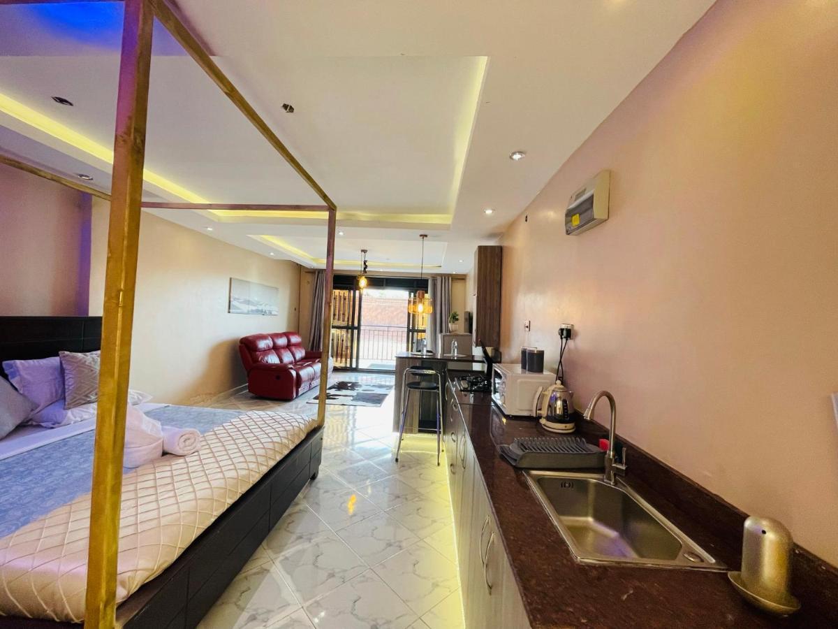 Trendy Apartments Entebbe Bagian luar foto