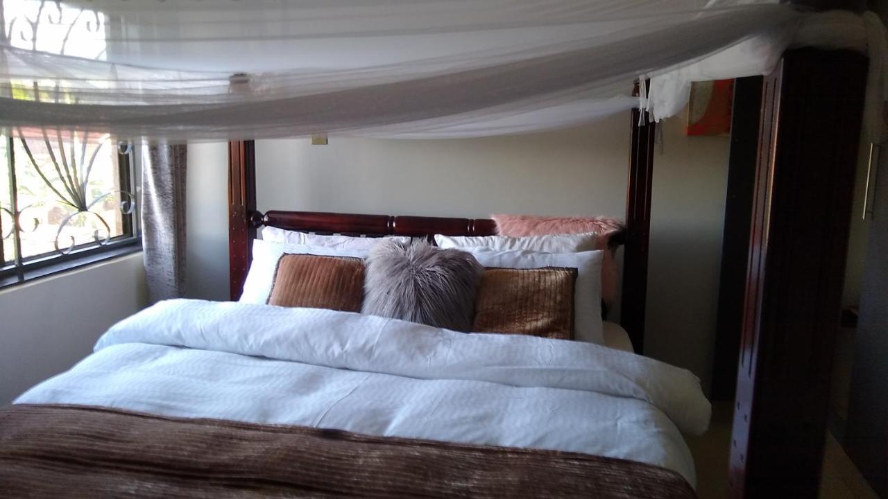 Trendy Apartments Entebbe Bagian luar foto