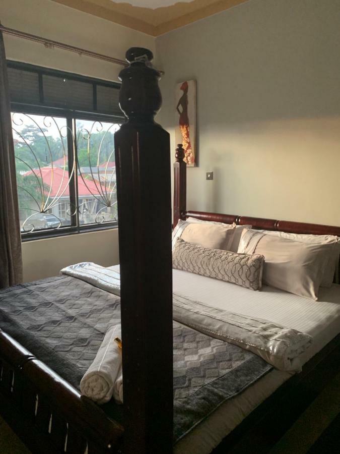 Trendy Apartments Entebbe Bagian luar foto
